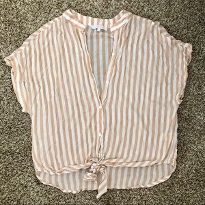 Olivaceous front tie top